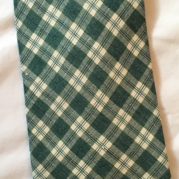 Italian linen necktie in green plaid - Picture 3 of 5